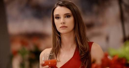 Leyla lydia Tuğutlu (Tatlı İntikam Pelin) çok güzel değil mi?