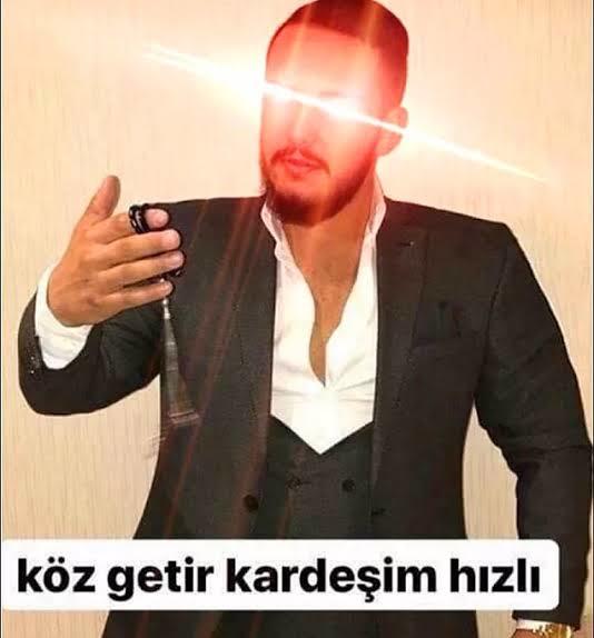 Bıyık bırakan eline tesbih alan ocaklarda çaycı dışarıda mafya (!) oluyor neden😂?