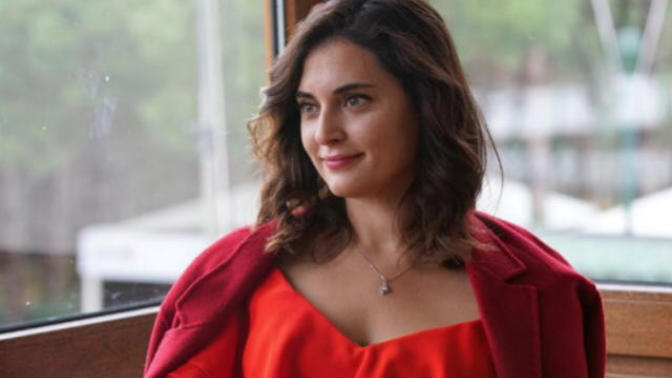Aslihan Gürbüz nam-ı değer Merve Aksak güzel mi sizce?