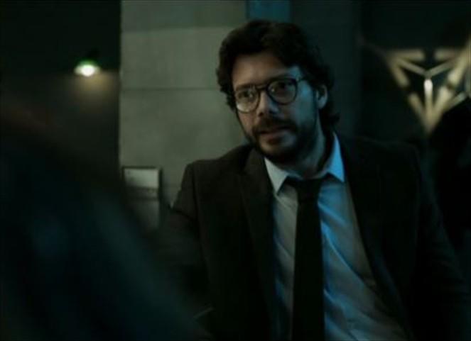 Lacasa de papel izleyip beğenmeyen var mı?