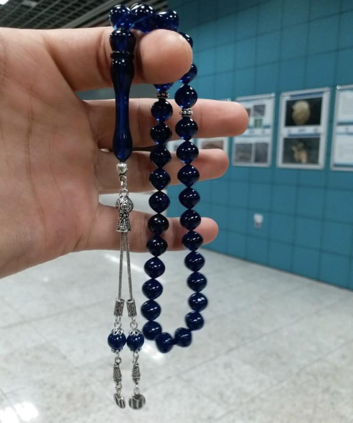 Hangi mavi ates kehribar tesbih guzel?