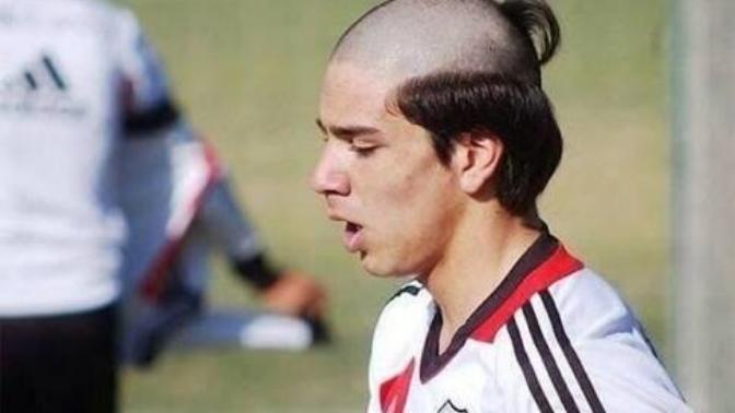 Futbol tarihinde gördüğünüz en kötü saç kesimi hangisiydi?