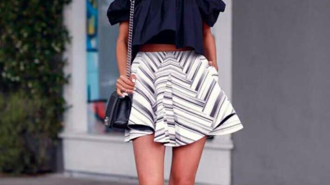 Sizce crop top modelleri yazın vazgeçilmezi mi? Sizin crop top kombininiz nedir?