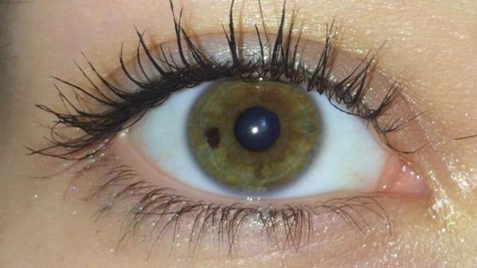 GÖZ ŞEKLİNE GÖRE EYELINER?