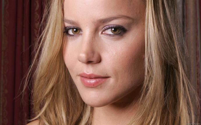 abbie cornish