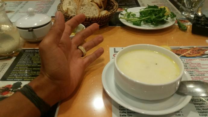 Gözüme Hitap Eden Gönlüme hitap etmiyor, Gönlüme hitap eden gözüme hitap etmiyor :D ne edecem yahu?
