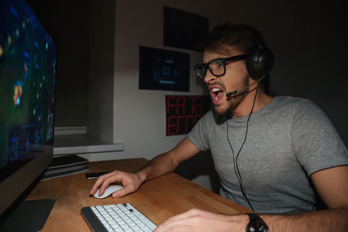 Gamer sevgiliye hediye olarak ne alınabilir? Önerileriniz var mı?