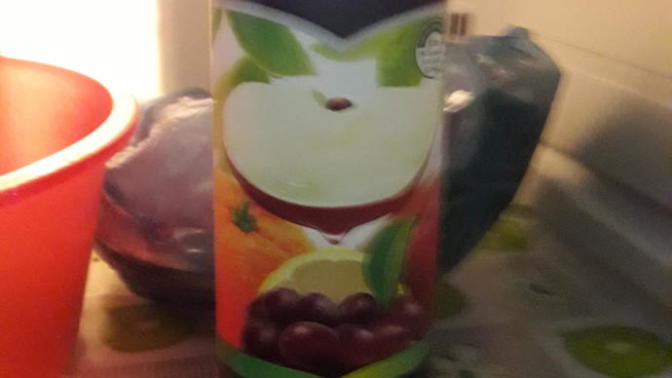 Meyve suyu mu kola mı hangisi kilo daha çok yapar?