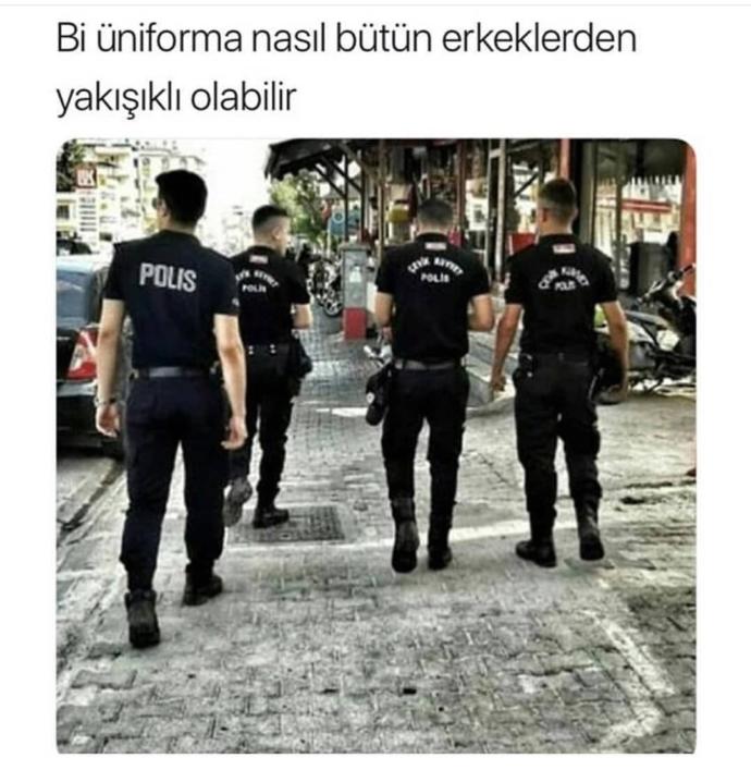 Erkekler üniforma hastası kızları itici mi bulur?