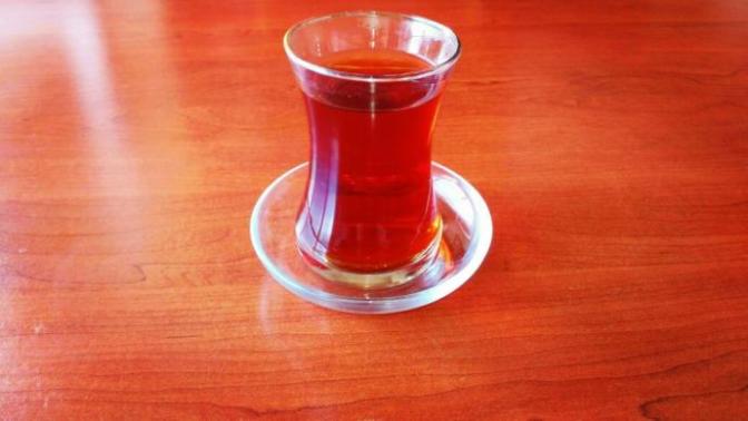 Çay ince belli bardakta daha mı lezzetlidir?