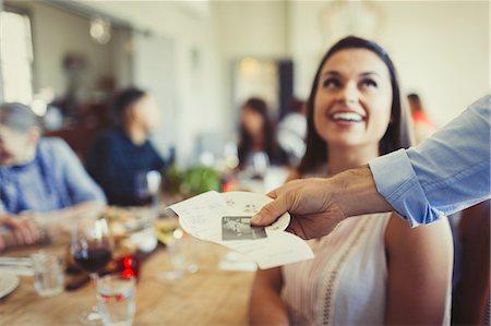 Sürekli kart ile hesap ödeyenlerin amacı bahşiş bırakmamak olabilir mi?