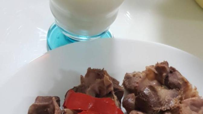 Ciğerle et arası kolay bir tencere yemeği olan tavuk taşlığı yediniz mi?