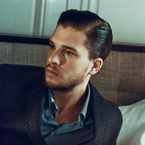 Kit Harrington sizce yakışıklı mı?