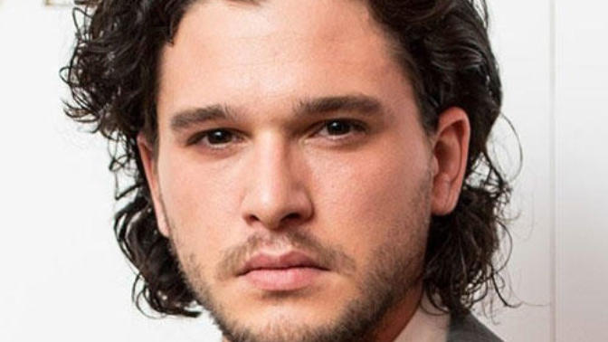 Kit Harrington sizce yakışıklı mı?