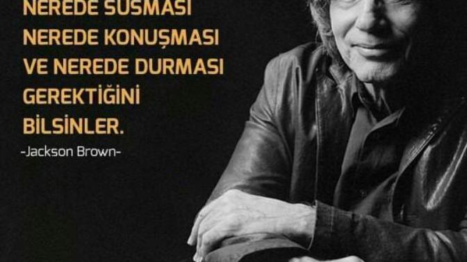 İnsanlarla arana mesafe koyar mısın?