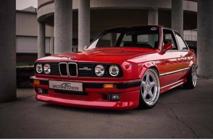 BMW E30 mu E36 mı? Hangisi daha yakışıklı sizce? 😃?