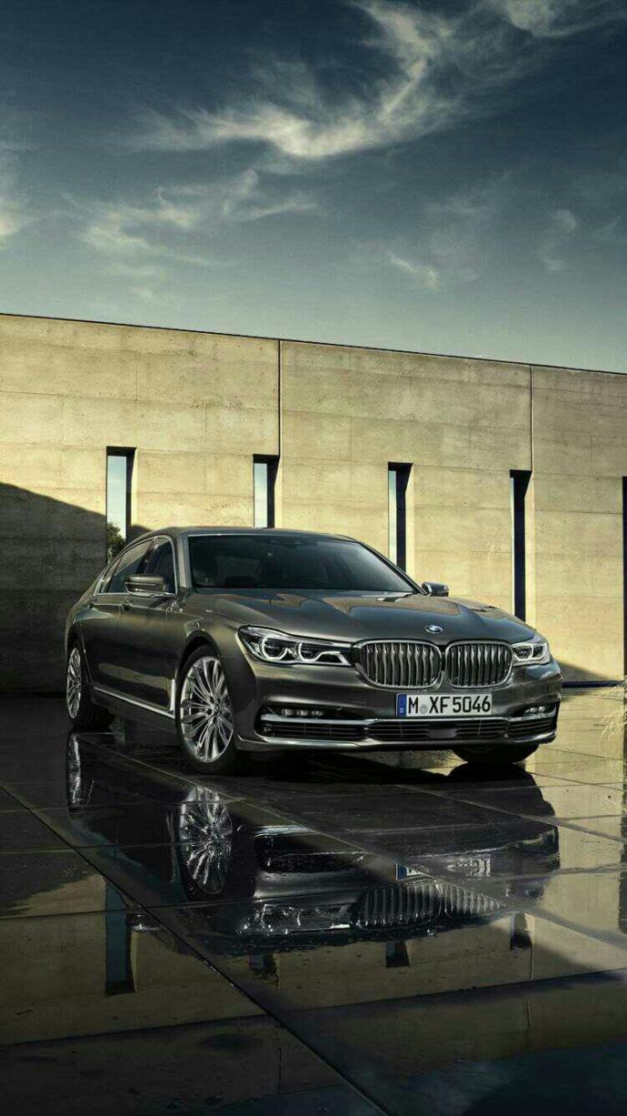 BMW 7 Mİ? MERCEDES S Mİ?
