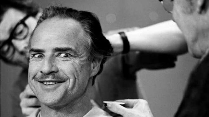Marlon Brando kadın olsa çocuk doğurmayı kabul eder miydi?