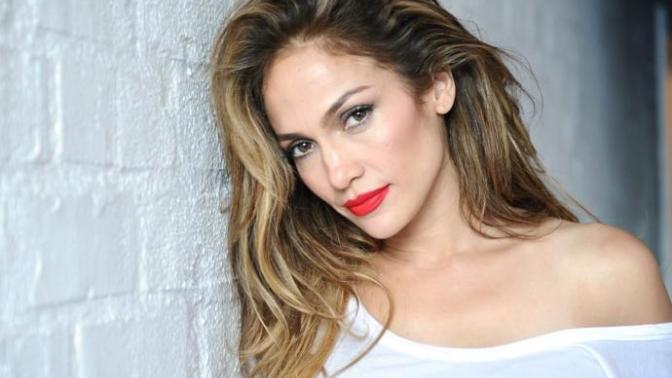 Ziynet Sali ve Jennifer Lopez sizce de benziyorlar mı?