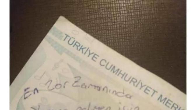 ATM'lerden veya başka kişilerden aldığınız paraların üstünde yazı yazılan paralardan hiç gördünüz mü?
