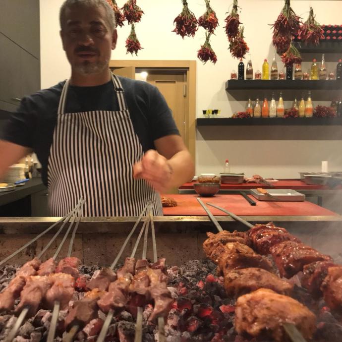 Kebap Guru - Halil Fikir