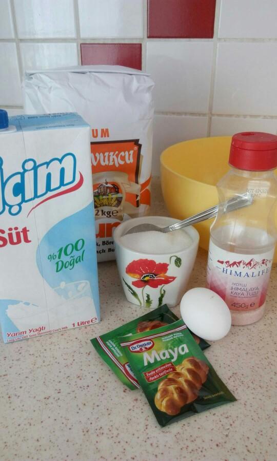 Gözleme yaptım patlıcanlı, sever misiniz?