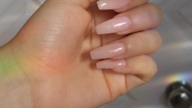 Hangi tırnak yapısı daha güzel? Oval sivri mi yoksa küt mü?