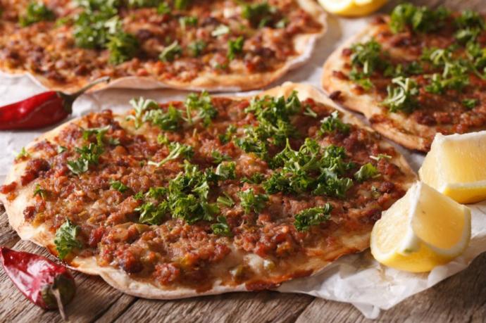 Bir kadına çiçek yerine alınabilecek en yaratıcı şey nedir?