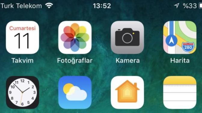 İphone telefonumdaki sag üstte şarj oranını gösterdigi yerde ok işareti var o ne demek?