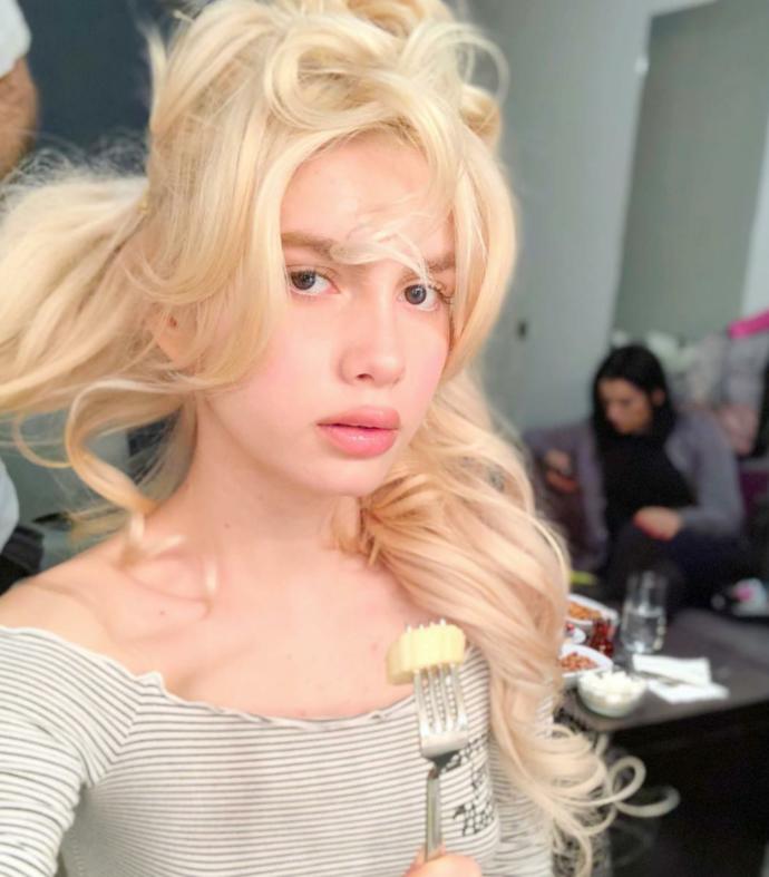 Aleyna Tilki vs Laneya Grace, kim daha güzel?