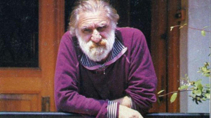 Bugün günlerden Can Yücel! Şairin en sevdiğiniz şiirinden alıntı yapar mısınız?