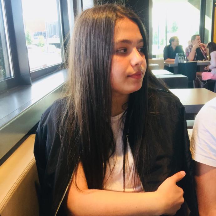 Hangisini insta profil yapim?
