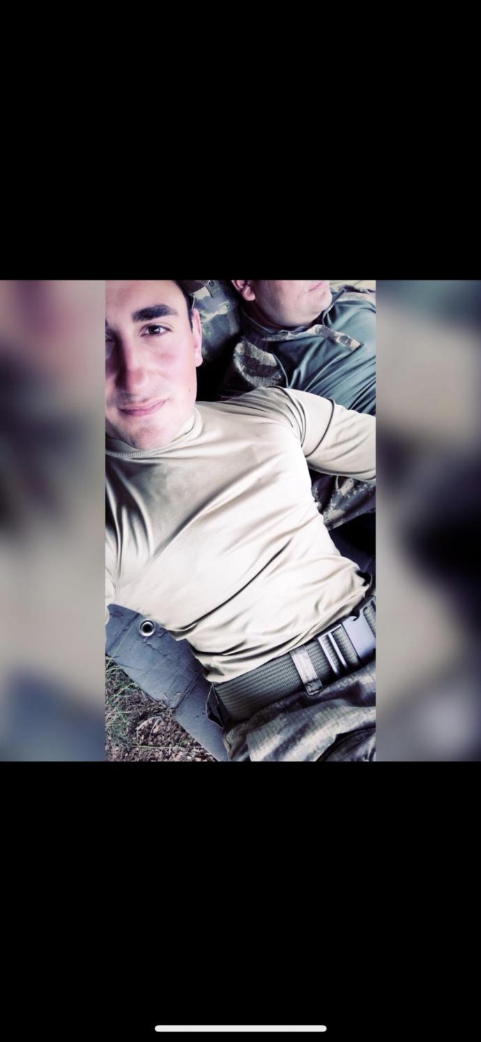 Sahil güvenlik askerleri sizce de çok çekici degiller mi?