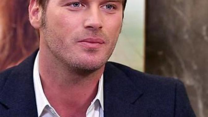 Kıvanç Tatlıtuğ mu? Chris Hemsworth mü?