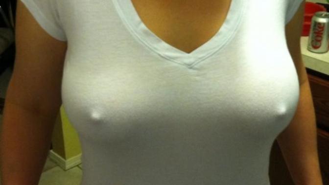 Avrupada hızla yayılan Freenipple modası Türkiyeye gelir mi, eğer gelirse bizde sütyenden vazgeçer miyiz?