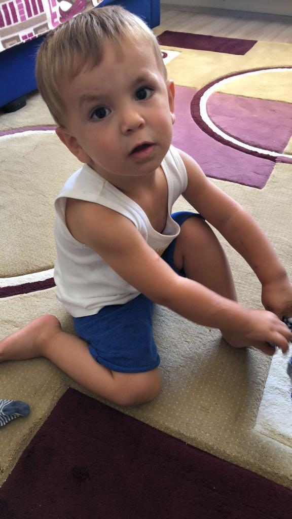 Hem çirkin, hem sevimsiz bir bebek gördünüz mü?