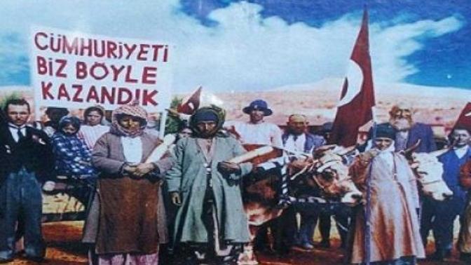 Mustafa Kemal Atatürk kaç yaşında cumhurbaşkanı oldu?